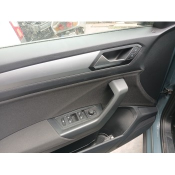 volkswagen t-roc (a11, d11) del año 2023