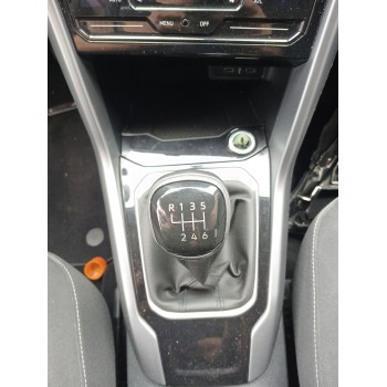 volkswagen t-roc (a11, d11) del año 2023