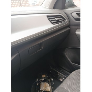 volkswagen t-roc (a11, d11) del año 2023