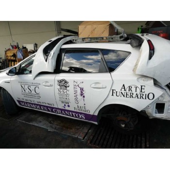 toyota auris del año 2018