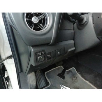 toyota auris del año 2018