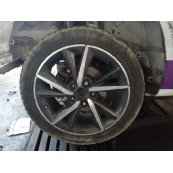 toyota auris del año 2018