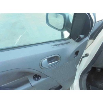 ford fiesta (cbk) del año 2002