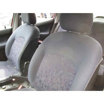 peugeot 206 berlina del año 1999