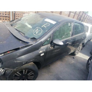 fiat punto (199) del año 2015