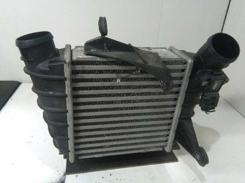Recambio de intercooler para volkswagen polo (9n3) edition referencia OEM IAM 6Q0145804A  