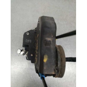 Recambio de cerradura puerta trasera derecha para toyota auris 1.4 turbodiesel cat referencia OEM IAM 6905002180 690500F030 4 CA