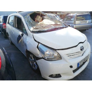 toyota verso del año 2010