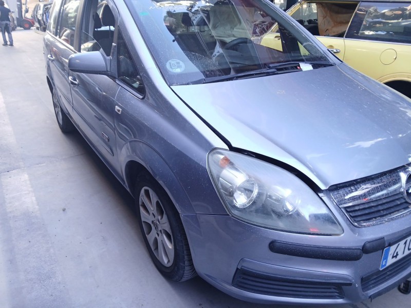 opel zafira b del año 2007