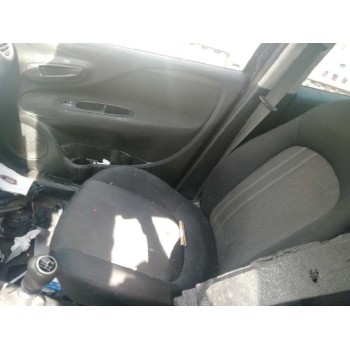 fiat punto (199) del año 2015