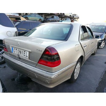 mercedes-benz clase c (w202) berlina del año 1998