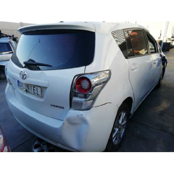 toyota verso del año 2010