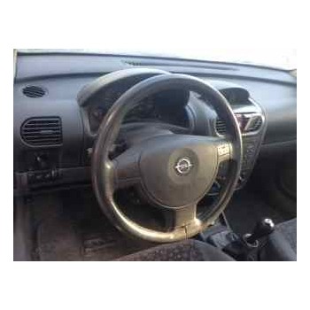 opel corsa c del año 2001