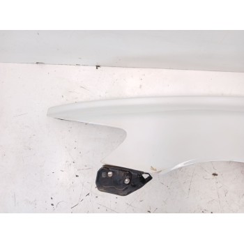 Recambio de aleta delantera izquierda para volvo s40 berlina 1.6 diesel cat referencia OEM IAM 31297540  