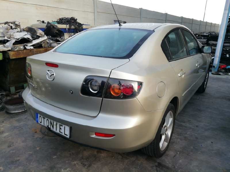 MAZDA 3 BERLINA (BK)