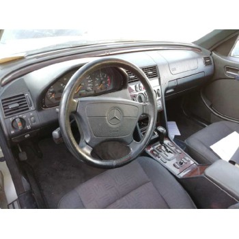 mercedes-benz clase c (w202) berlina del año 1998