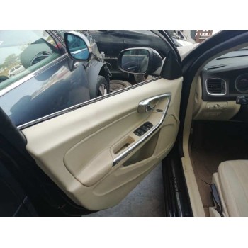 volvo v60 kombi del año 2011