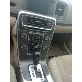 volvo v60 kombi del año 2011