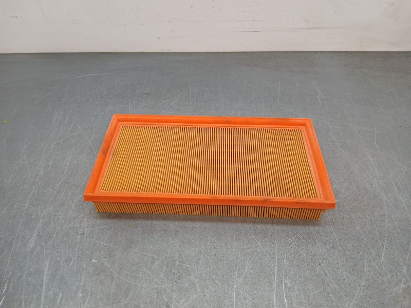 Recambio de filtro aire para volkswagen golf v (1k1) 1.4 fsi referencia OEM IAM 03C129620G  