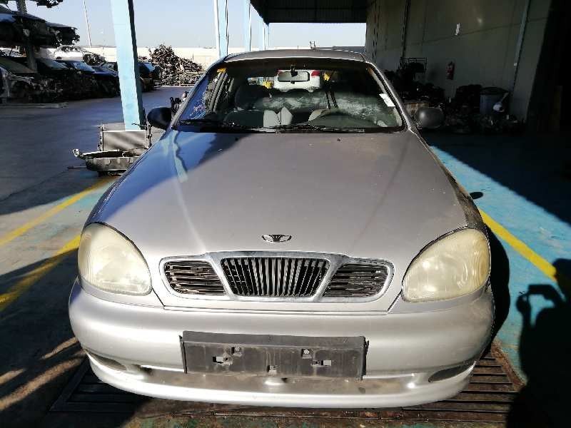 daewoo lanos del año 1998