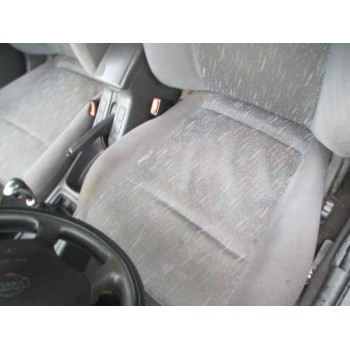 nissan primera berlina (p11) del año 1997