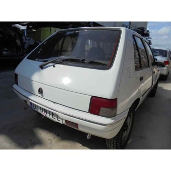 peugeot 205 berlina del año 1996