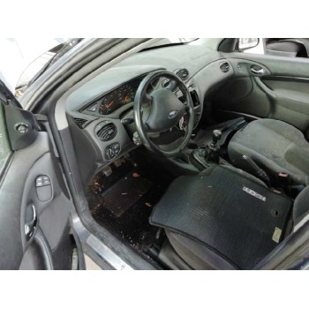 ford focus berlina (cak) del año 2003