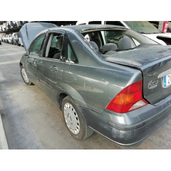 ford focus berlina (cak) del año 2003