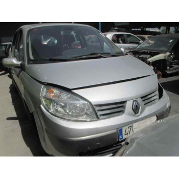 renault scenic ii del año 2005
