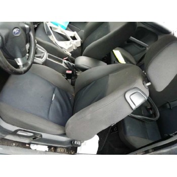 ford focus berlina (cap) del año 2006