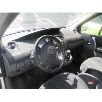 renault scenic ii del año 2005