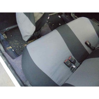 peugeot 205 berlina del año 1996