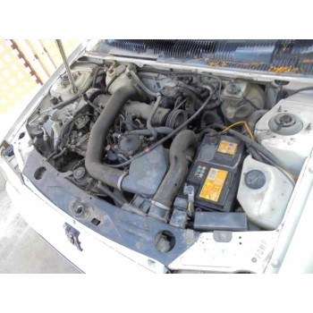 peugeot 205 berlina del año 1996