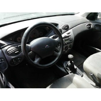 ford focus berlina (cak) del año 2002