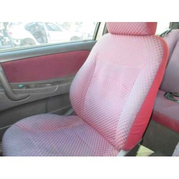 lancia lancia y del año 1996