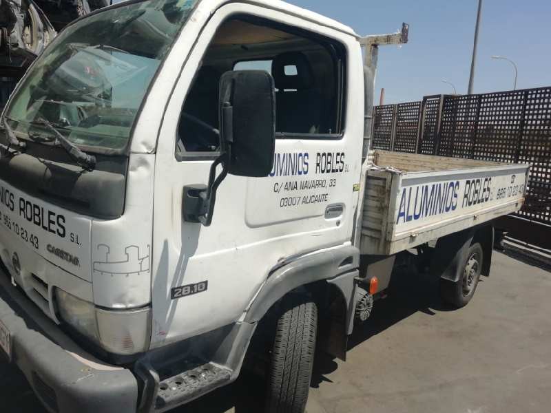 NISSAN CABSTAR 01.04 