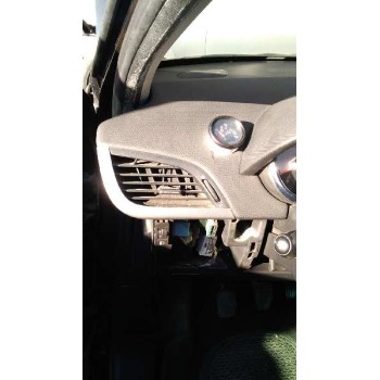 peugeot 207 del año 2008