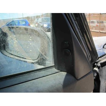 saab 9-3 berlina del año 2000