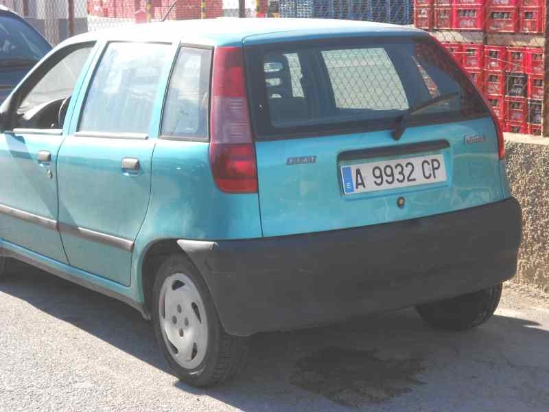 fiat punto berlina (176) del año 1995