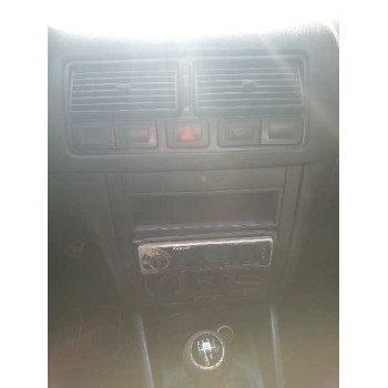 volkswagen golf iv berlina (1j1) del año 1999