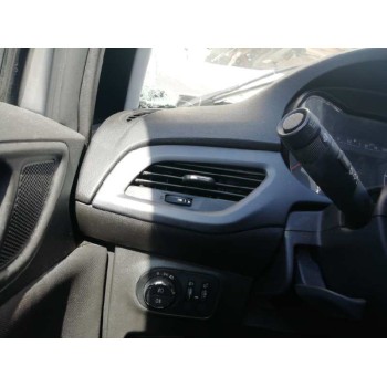 opel corsa e del año 2015