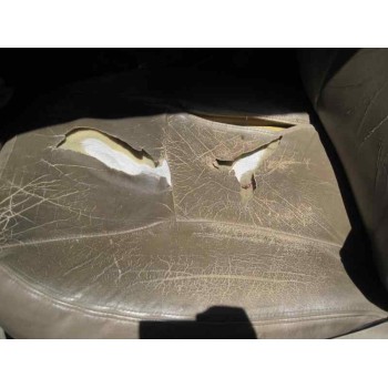 saab 9-3 berlina del año 2000