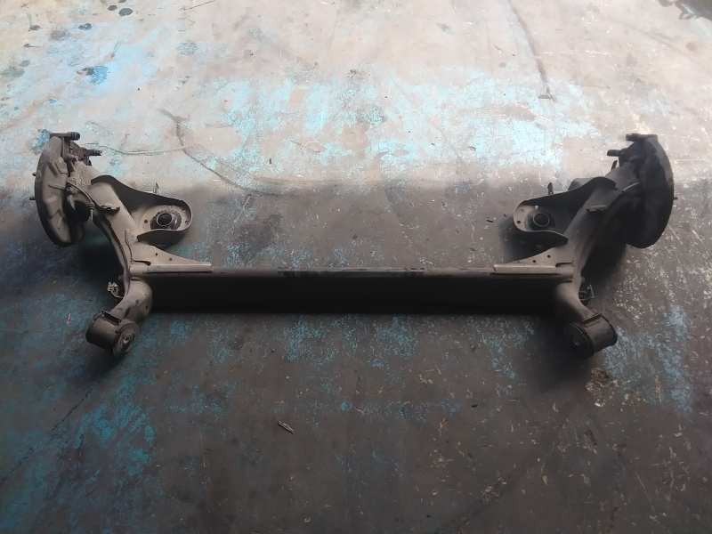 Recambio de puente trasero para kia carens ( ) basic referencia OEM IAM 55100A4560  