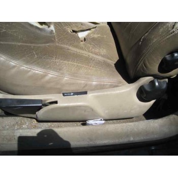 saab 9-3 berlina del año 2000