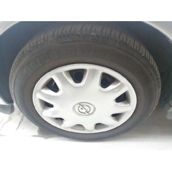 opel astra g berlina del año 2000