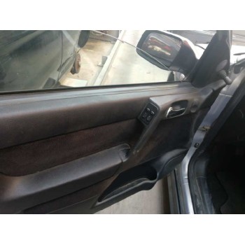 opel astra g berlina del año 2000