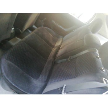 opel astra g berlina del año 2000