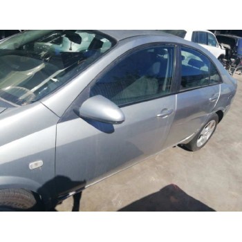 nissan primera berlina (p12) del año 2004