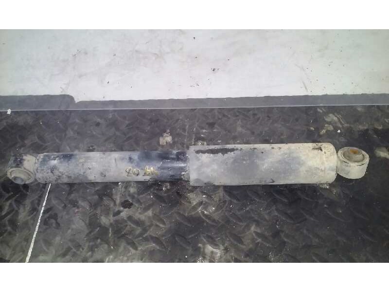 Recambio de amortiguador trasero derecho para kia sorento 2.4 16v cat referencia OEM IAM   