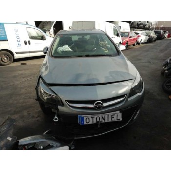 opel astra j lim. del año 2014